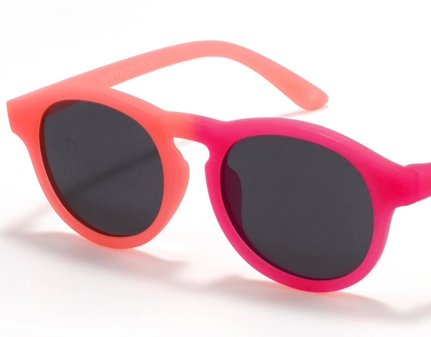Kids flexi colour changing sunglasses